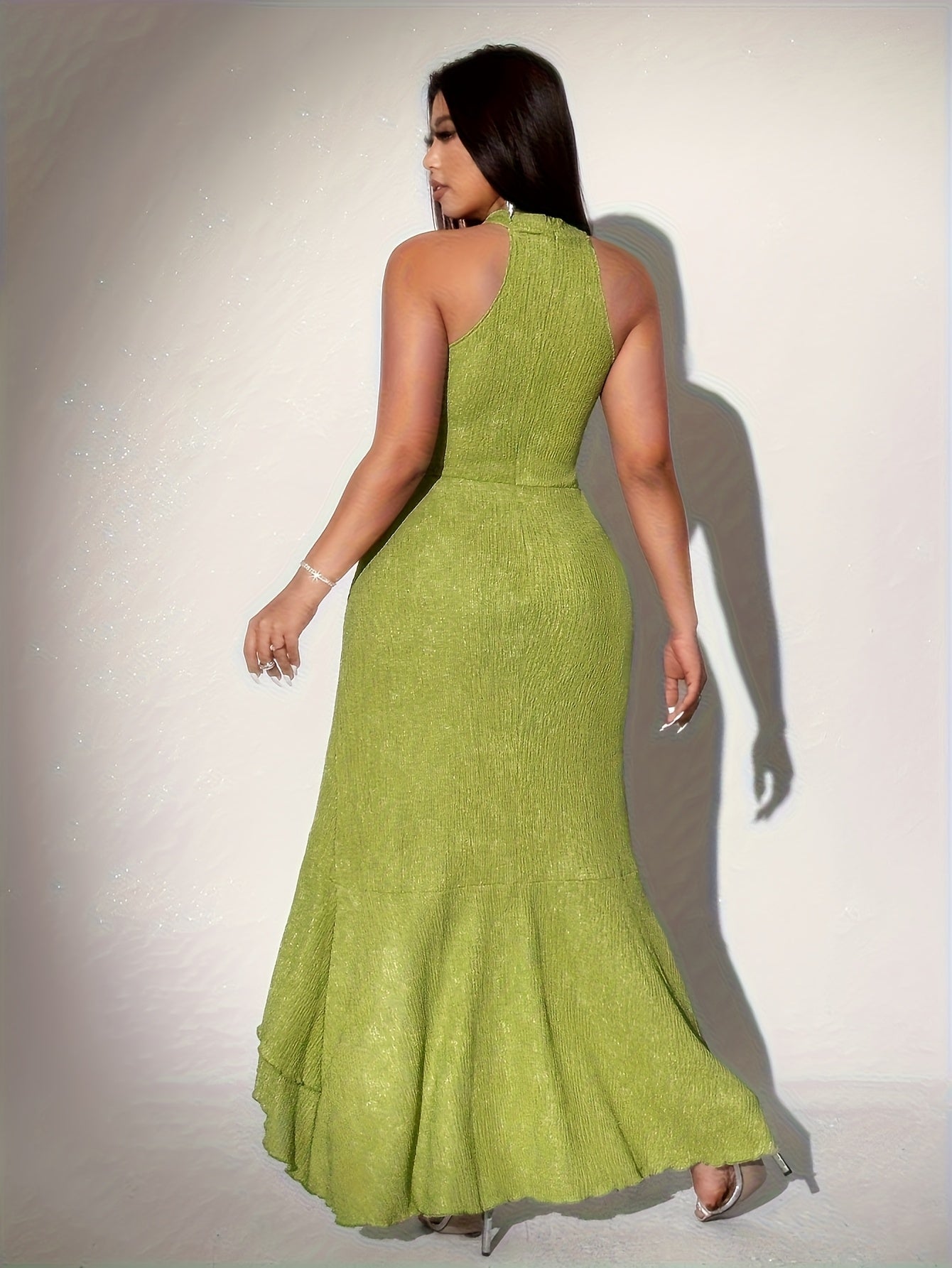 Women's Plus-Size Elegant Casual  Sleeveless Fitted Textured Dress