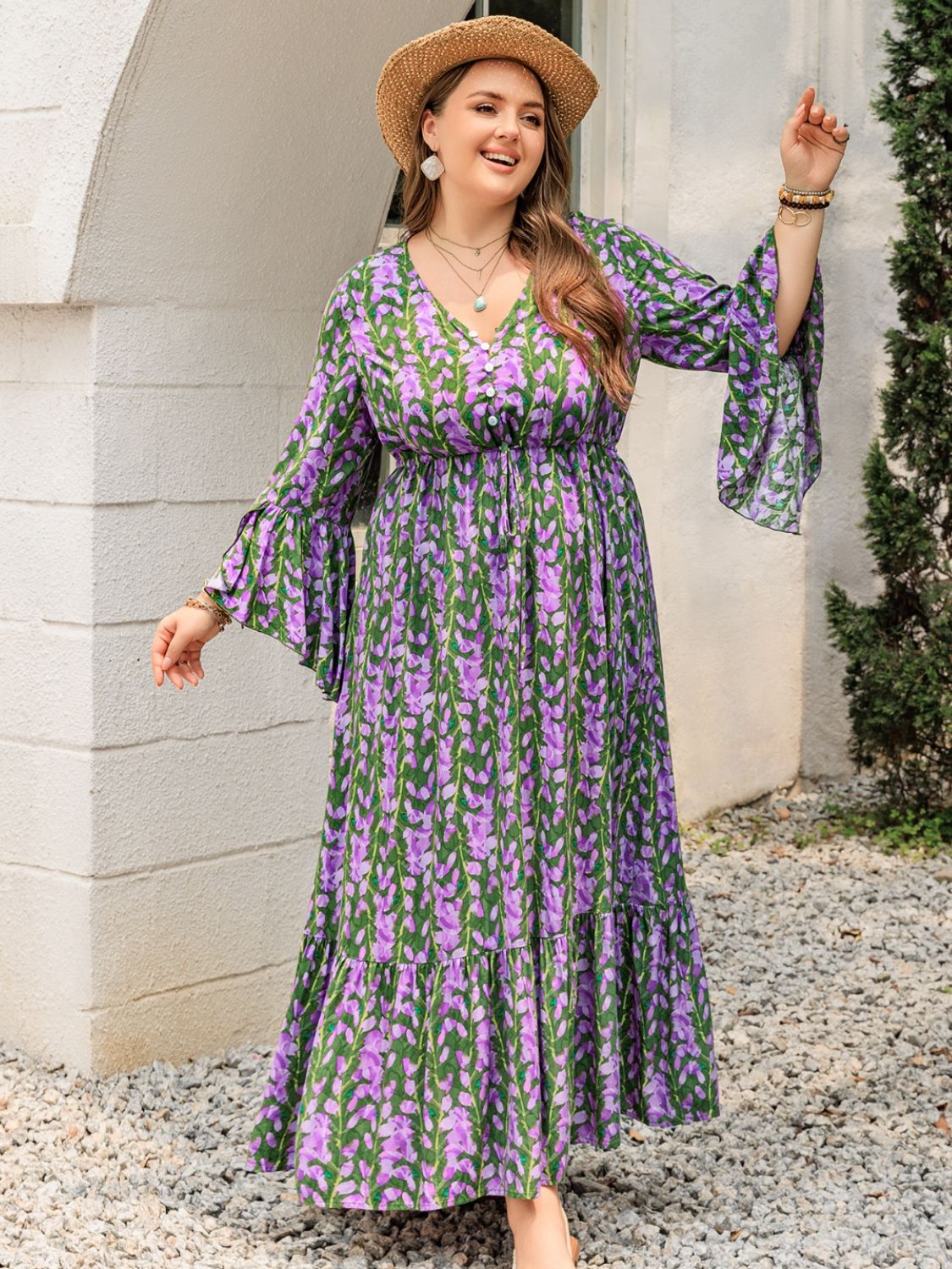 Elegant Women's Plus Size Printed V-Neck Long Sleeve Maxi Dress
