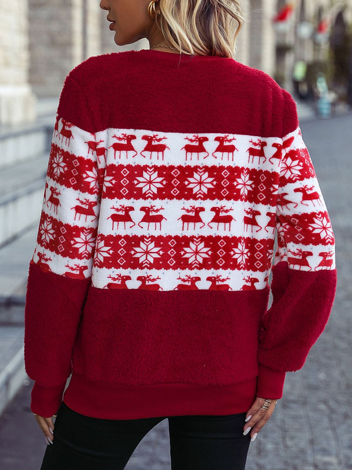 Fancy Chic Christmas Element Round Neck Long Sleeve Sweatshirt