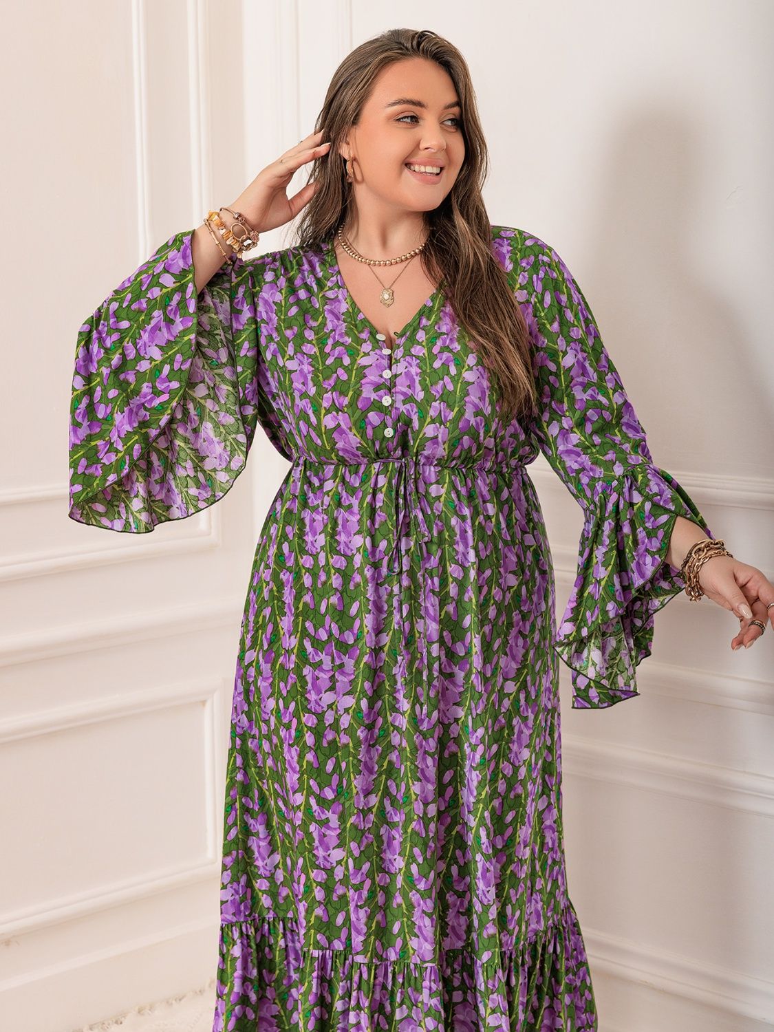 Elegant Women's Plus Size Printed V-Neck Long Sleeve Maxi Dress