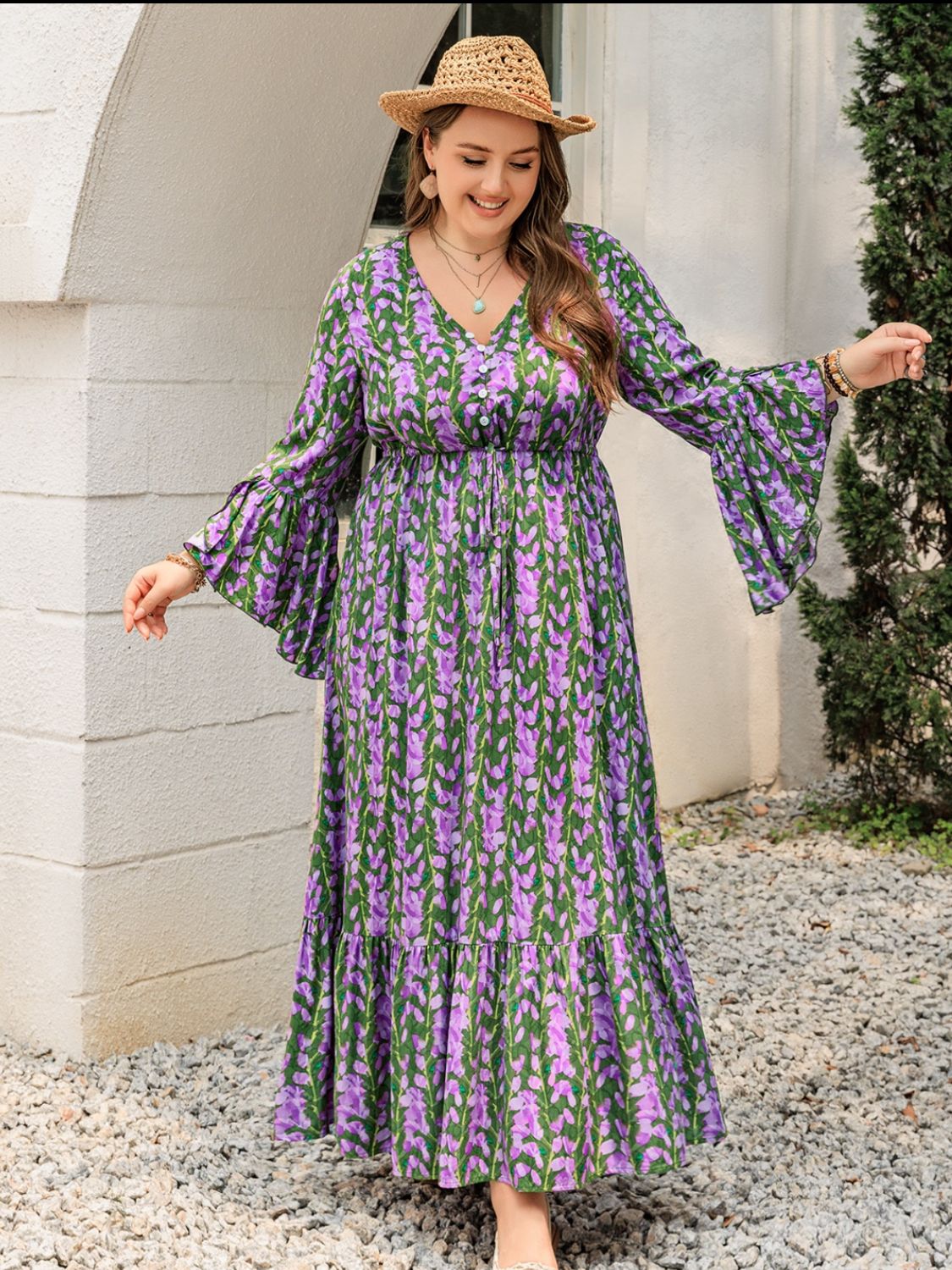Elegant Women's Plus Size Printed V-Neck Long Sleeve Maxi Dress