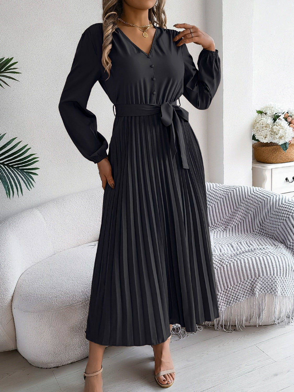 Women Pleated Tied V-Neck Long Sleeve Dress