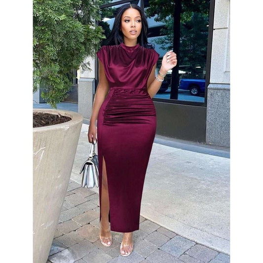 Elegant and Sleek Sleeveless Pleated Maxi Dress for Women