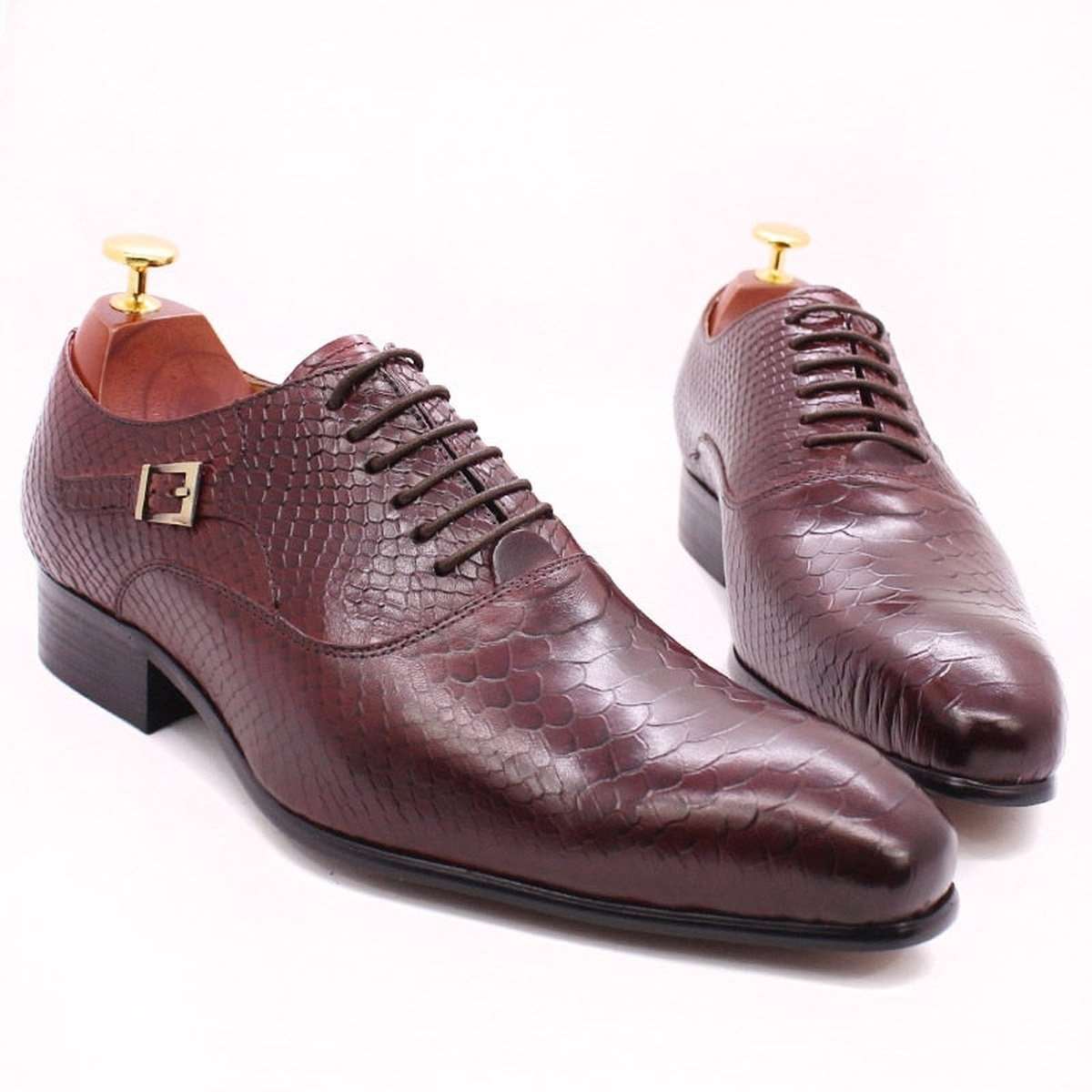 Lace Up Luxury Men Oxford Shoes with Snake Skin Prints & Pointed Toe