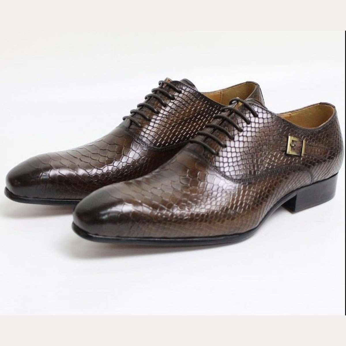 Lace Up Luxury Men Oxford Shoes with Snake Skin Prints & Pointed Toe