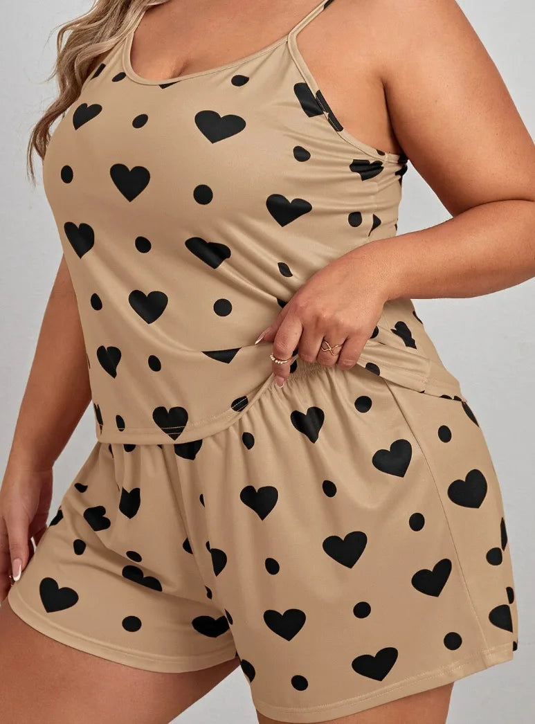 Heart Print Plus Size Women's Pajama Set Sleeveless Crop Top & Shorts