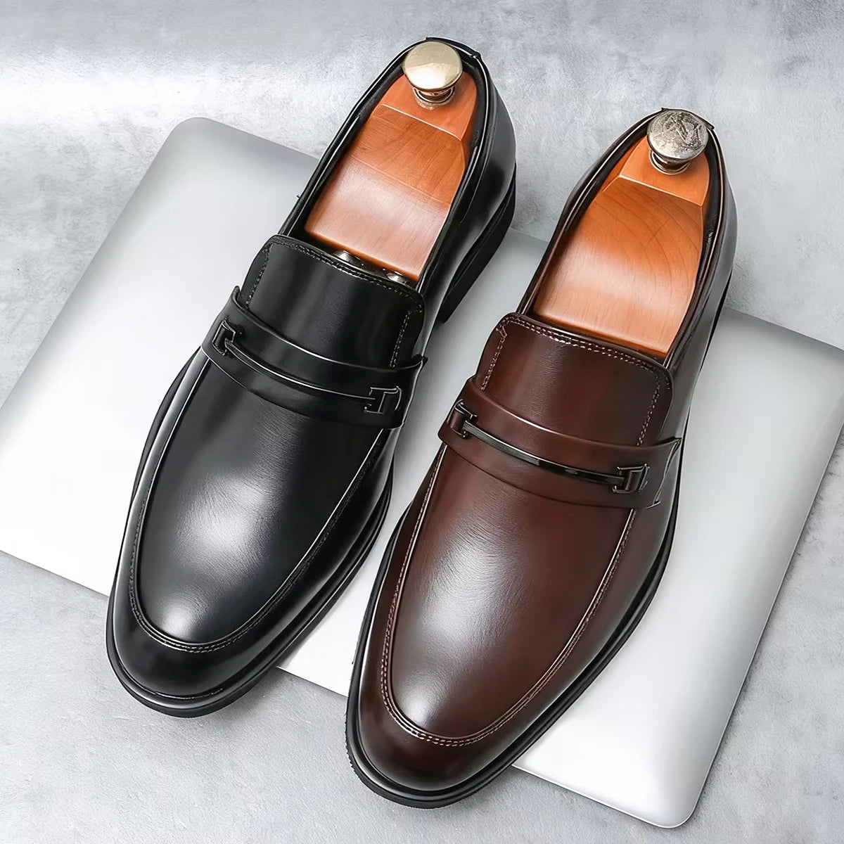 Men's Formal Leather Shoes: Classic Style Slip-On Loafers Round Toe
