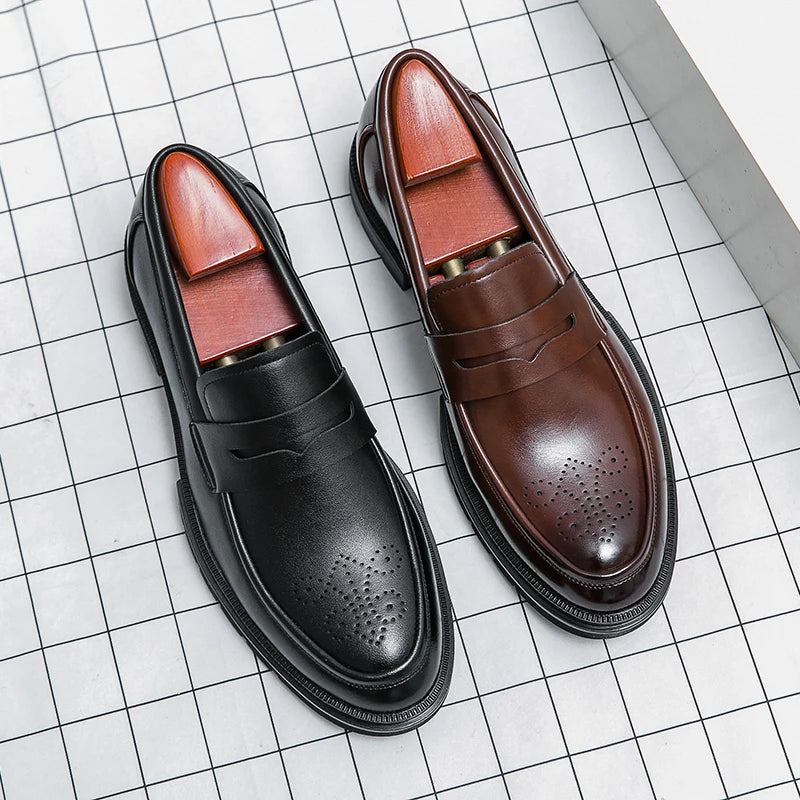 Men’s business casual shoes: breathable, carved leather shoes, fashion