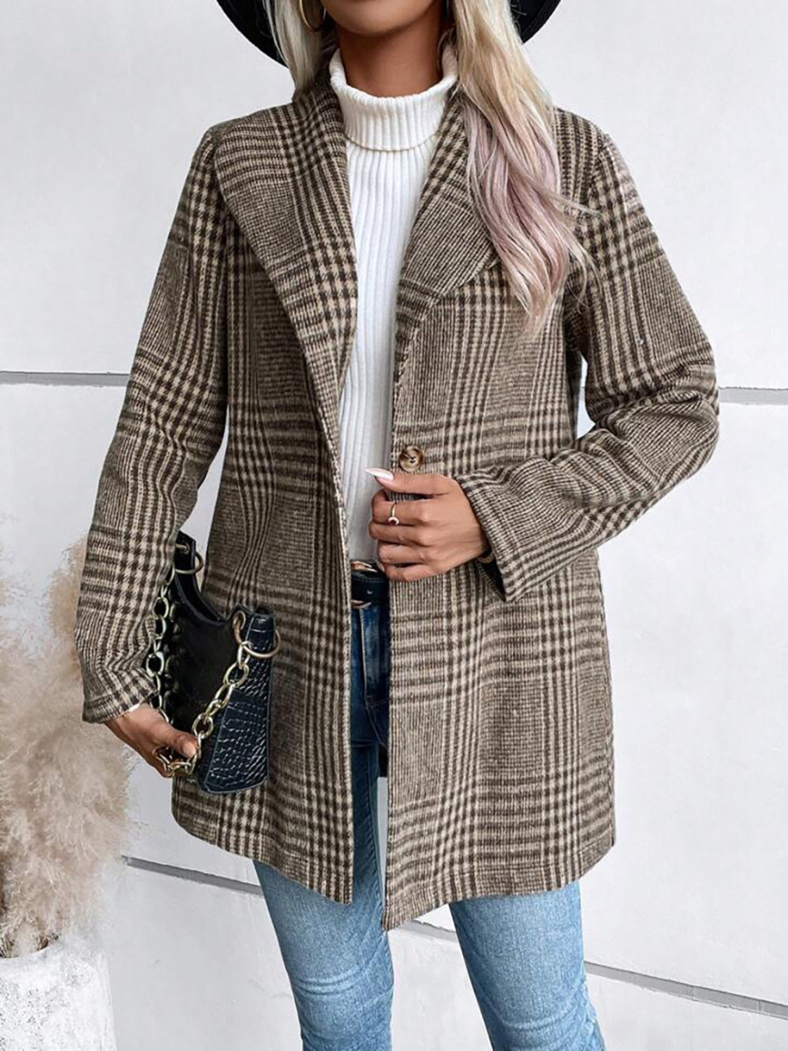 Trendy Comfort Plaid Collared Neck Long Sleeve Jacket