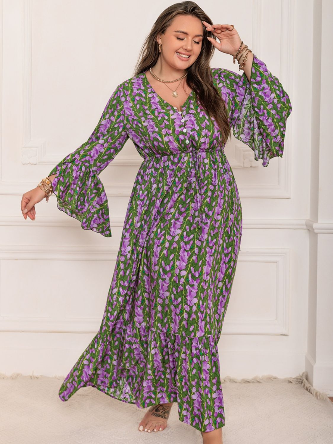 Elegant Women's Plus Size Printed V-Neck Long Sleeve Maxi Dress