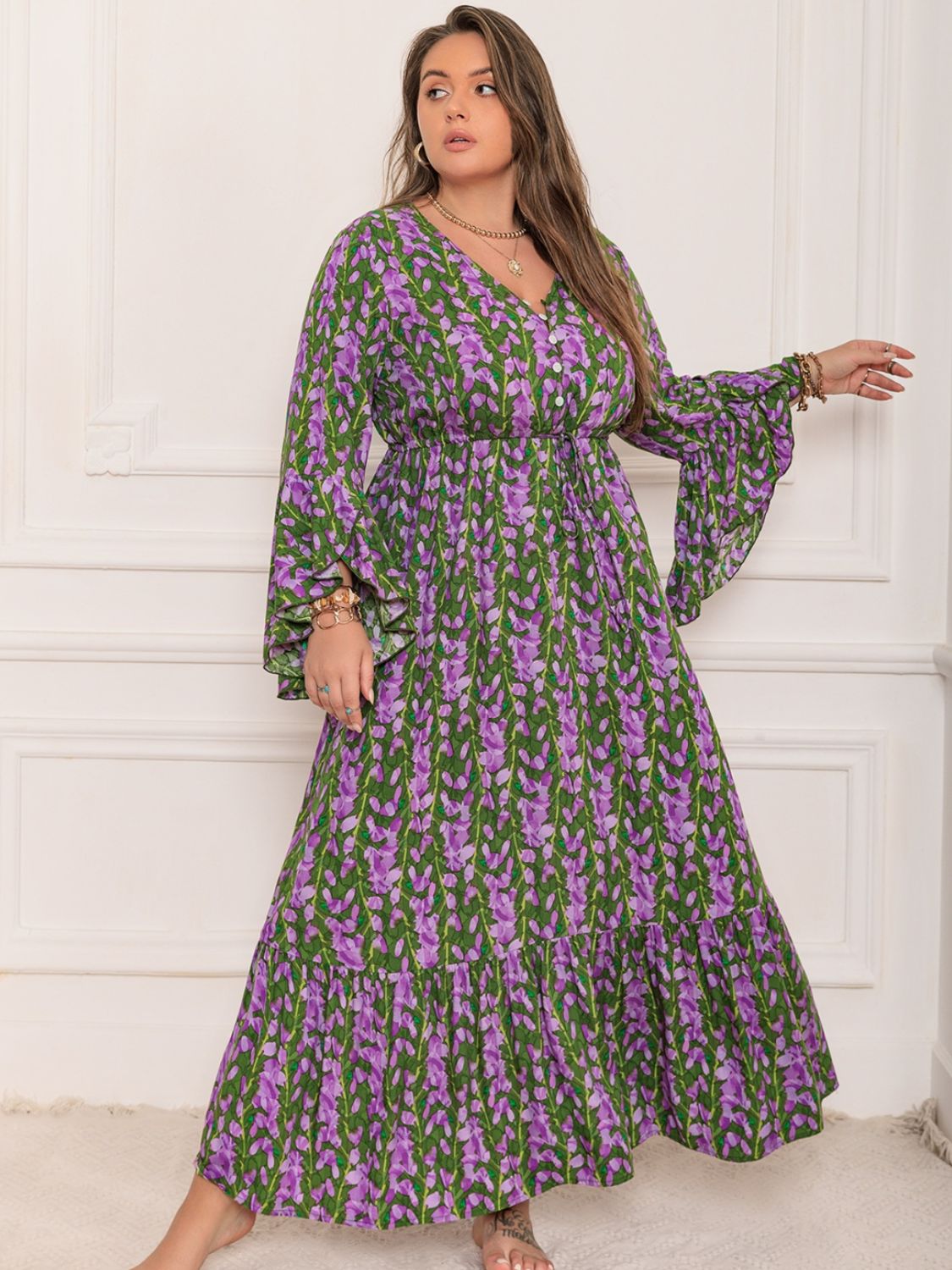 Elegant Women's Plus Size Printed V-Neck Long Sleeve Maxi Dress