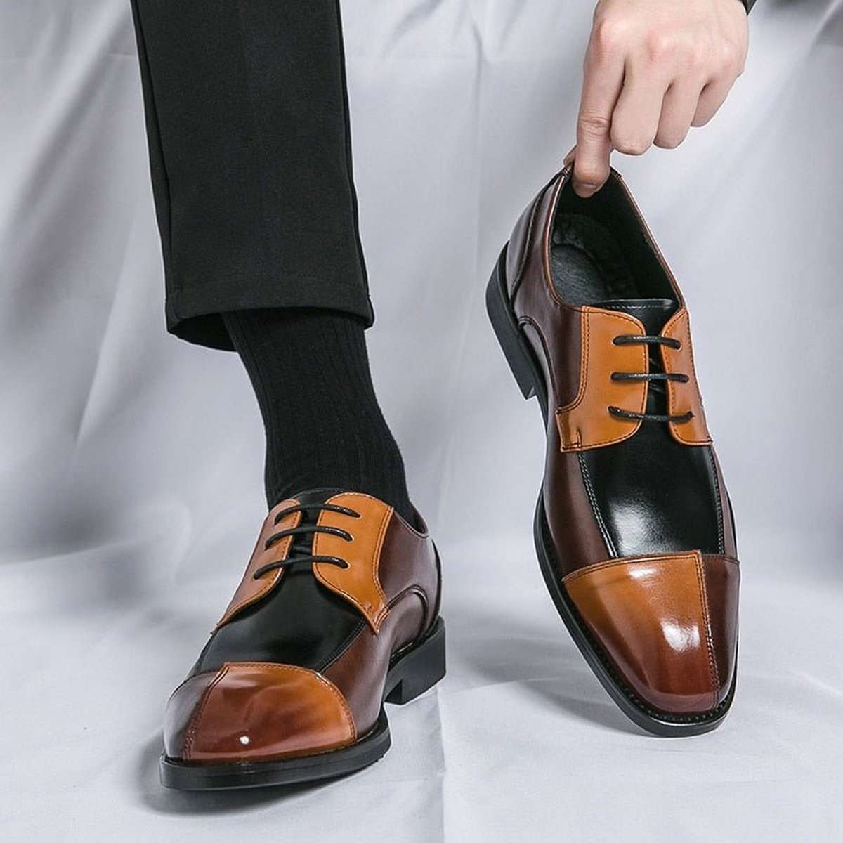 Classic Formal Leather Shoes for Men's Wedding and Business Events