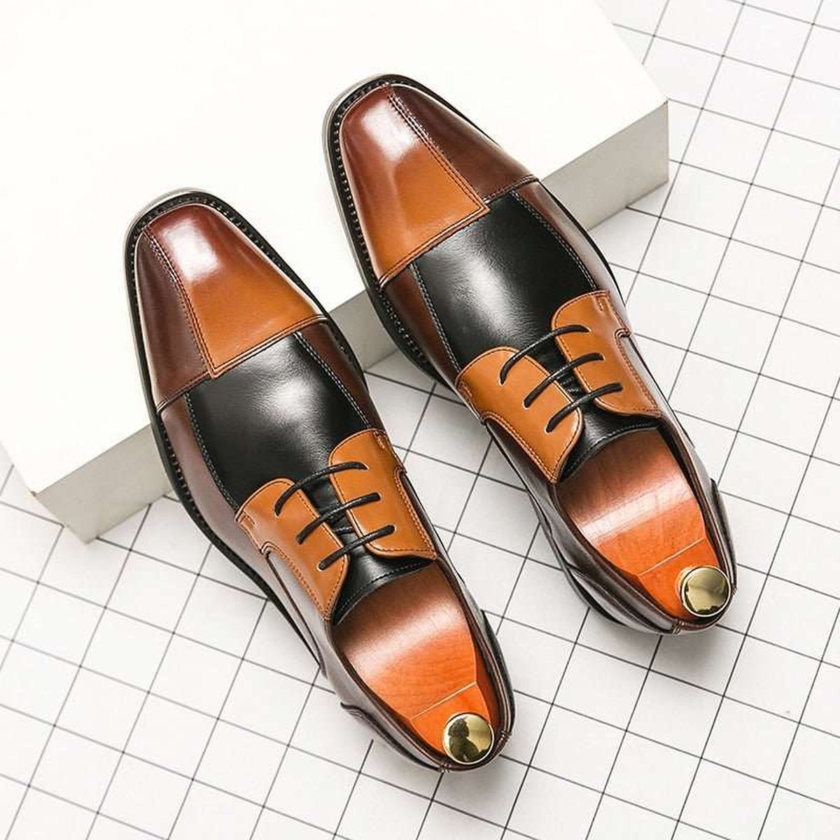 Classic Formal Leather Shoes for Men's Wedding and Business Events