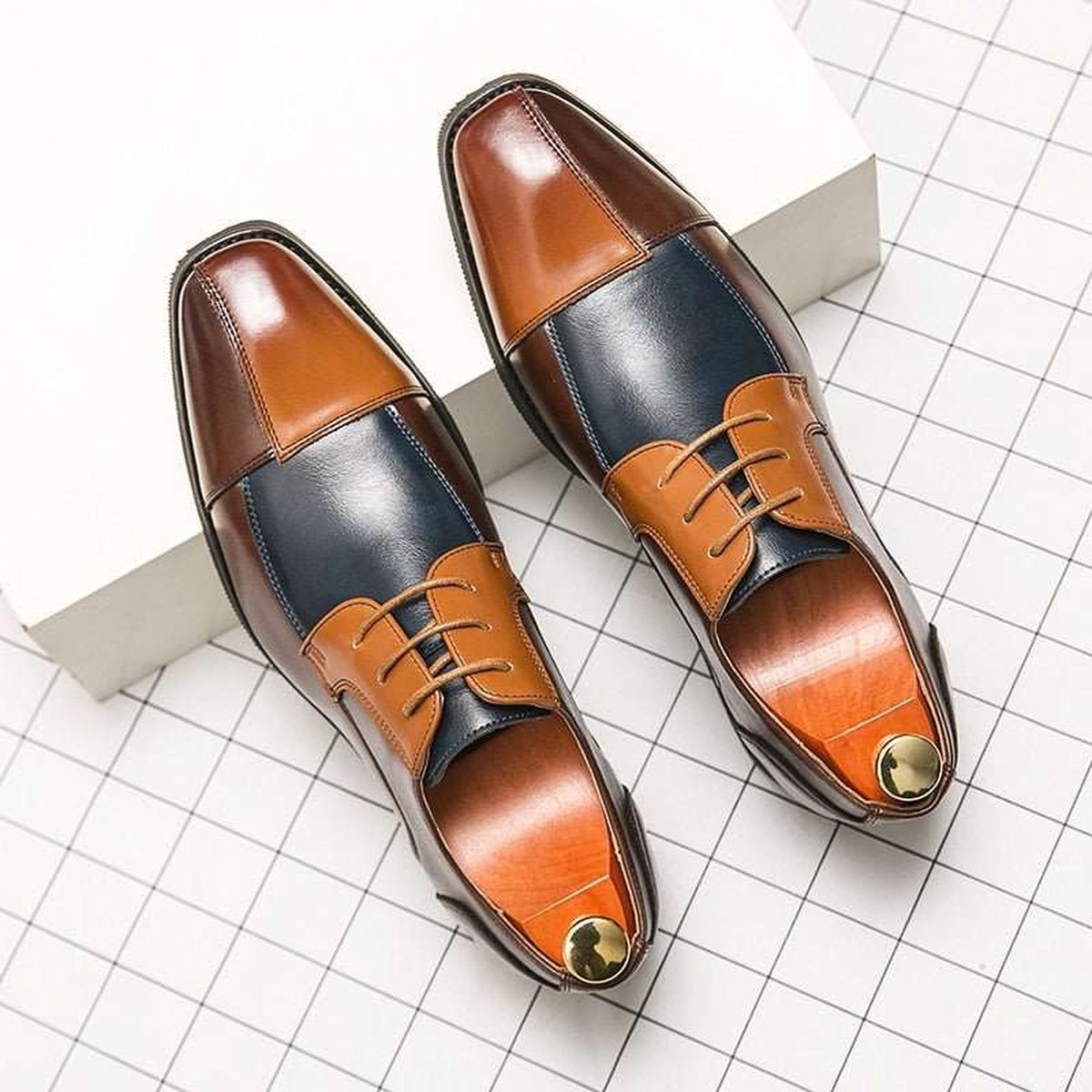 Classic Formal Leather Shoes for Men's Wedding and Business Events