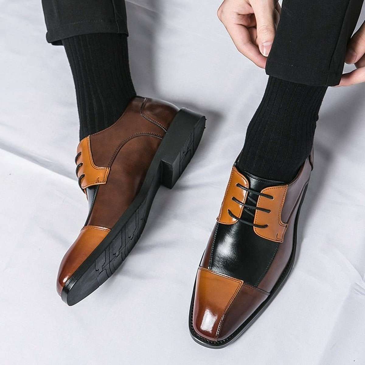 Classic Formal Leather Shoes for Men's Wedding and Business Events
