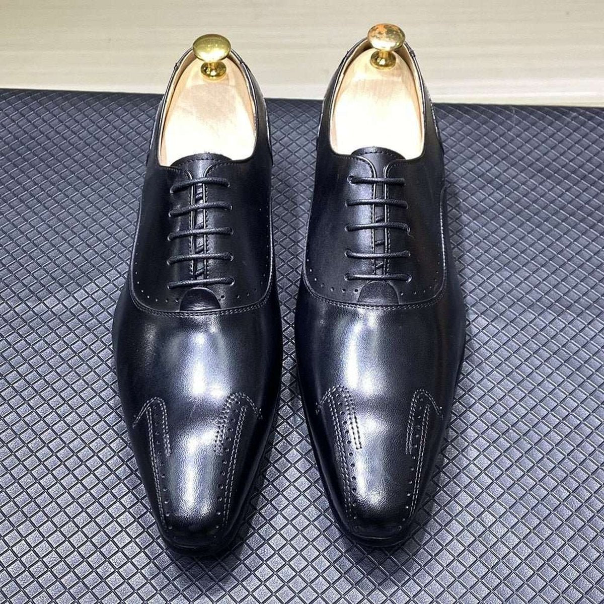 Men's Luxury Genuine Leather Shoes Lace Up Pointed Toe