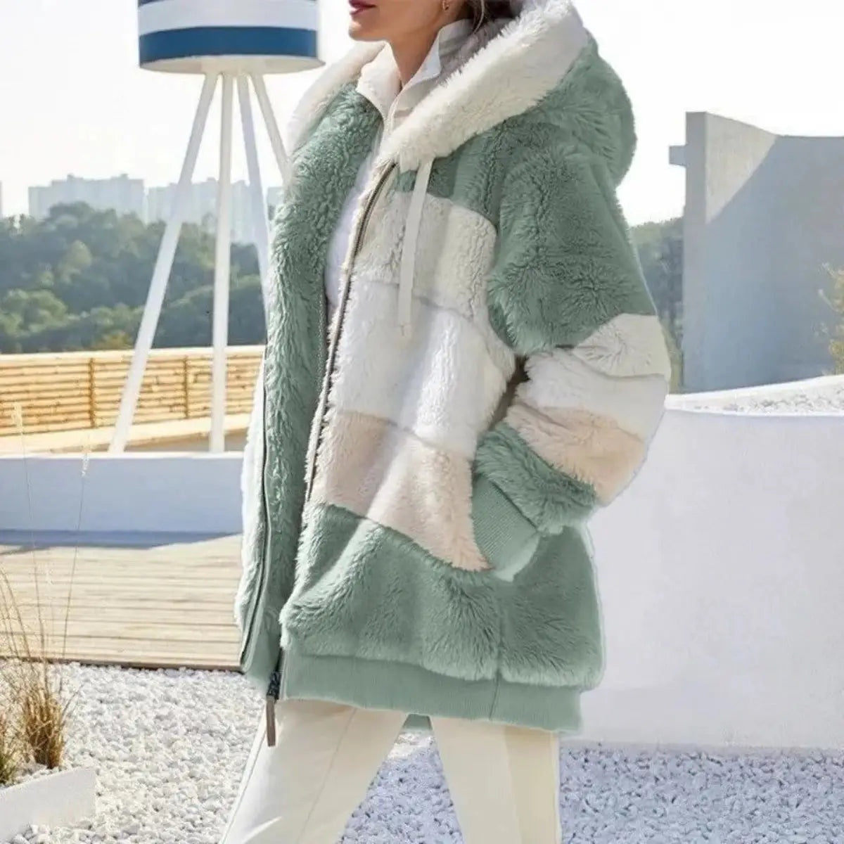 Winter Warm Plush Pocket Hooded Loose Lady Outerwear Coat
